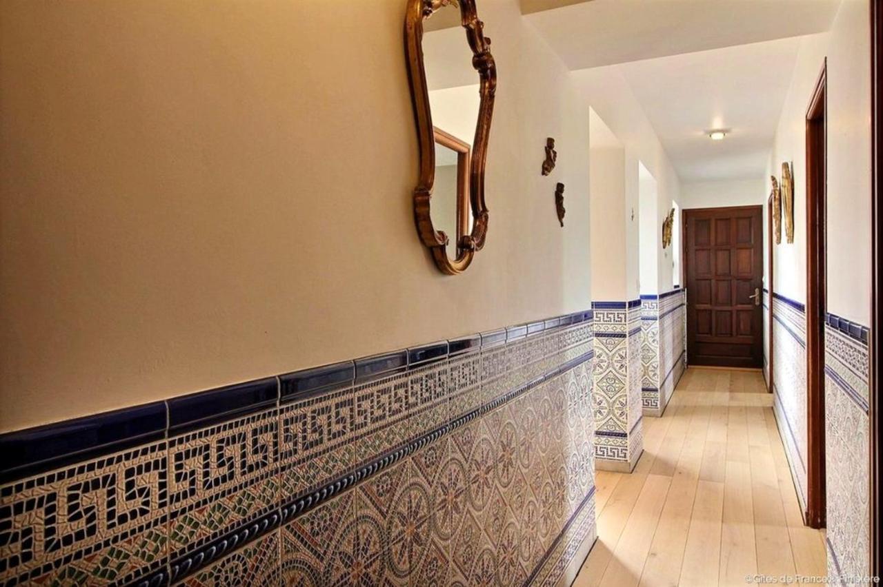 Maison Spacieuse A Plougonven Avec Jacuzzi Et Jardin 외부 사진